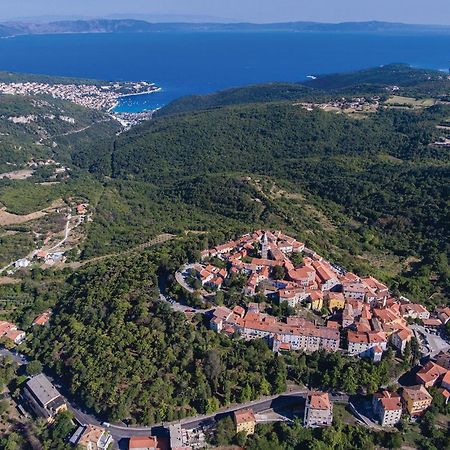 2 Bedroom Gorgeous Apartment In Labin Rasa Exterior photo
